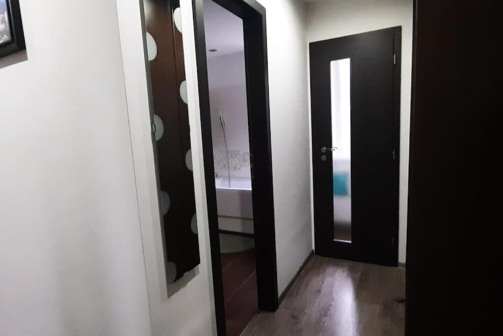 Apartment City Center S "Free Parking" Trnava Exterior foto